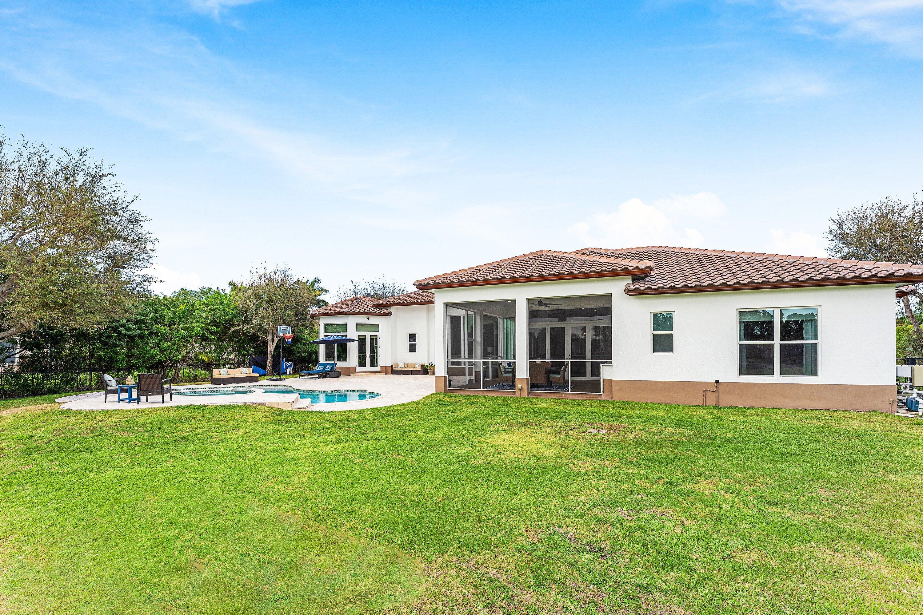 Sherbrooke Estates/Greenbriar of Sherbrooke - Residential