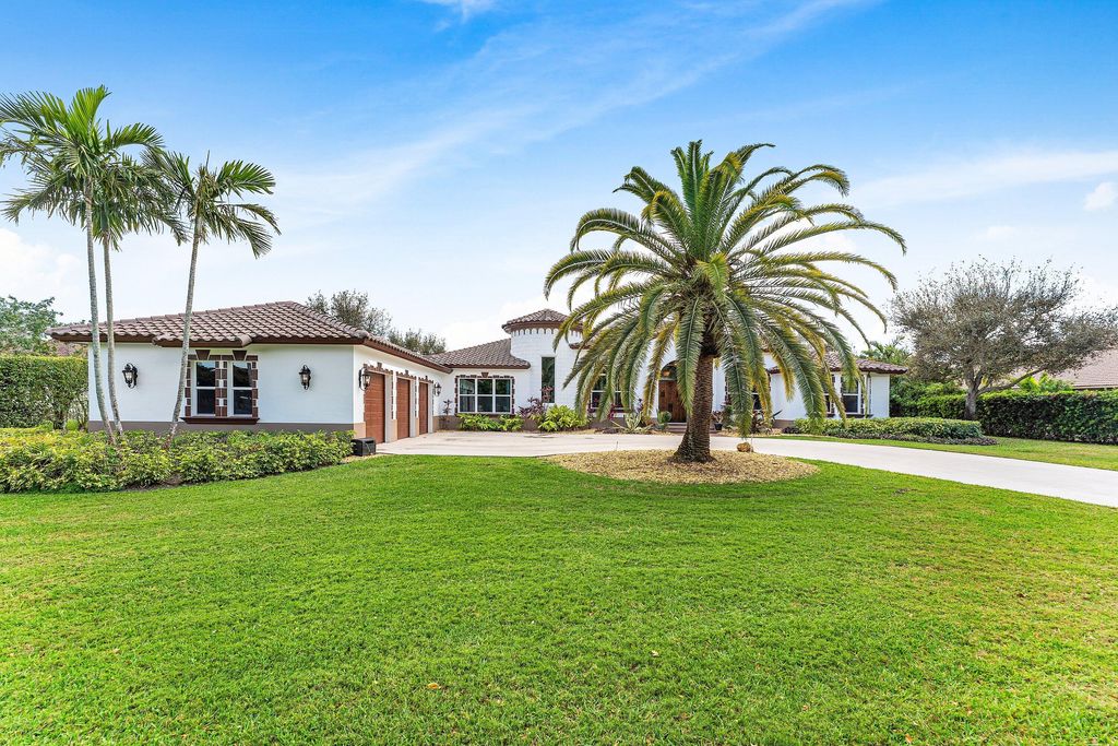 Photo of 8880 S Kendale Circle, Lake Worth, FL 33467 (MLS # R11166324)