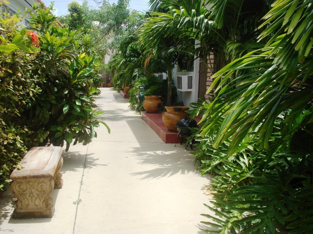 Biscayne Beach Sub - Residential Lease