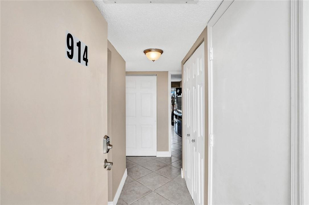 801 S Federal Highway 914