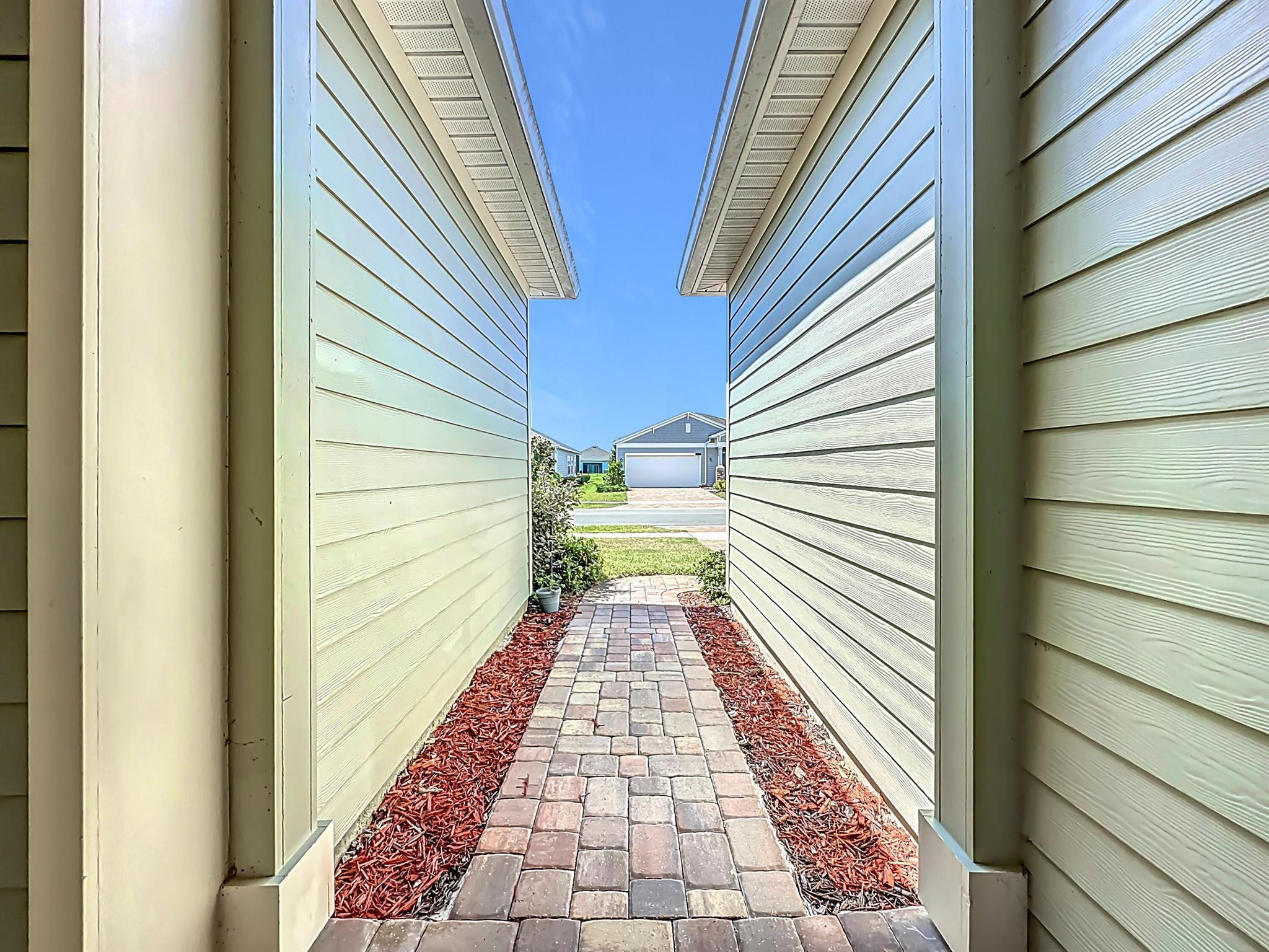 3946 Cloverdale Court