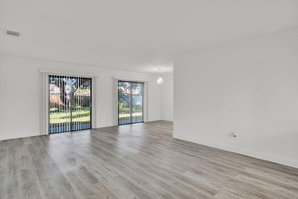 PORT ST LUCIE SECTION 30 - Residential