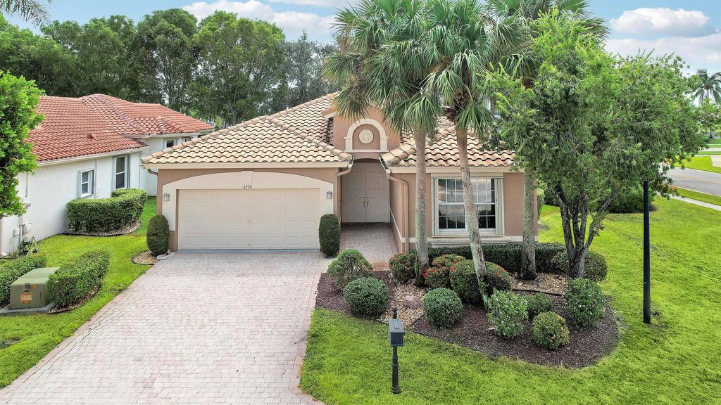 Photo of 6536 Pavone Street, Lake Worth, FL 33467 (MLS # R11120030)