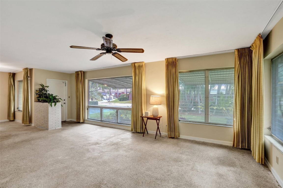 Coral Woods 33-25 B - Residential