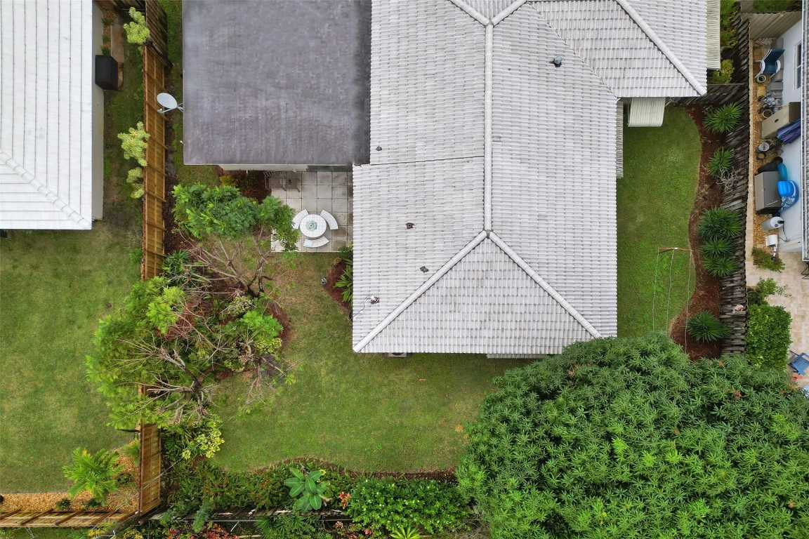 Coral Woods 33-25 B - Residential