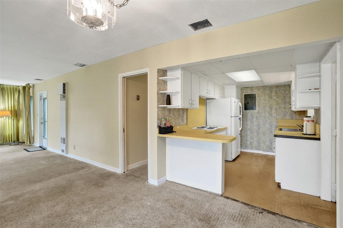 Coral Woods 33-25 B - Residential