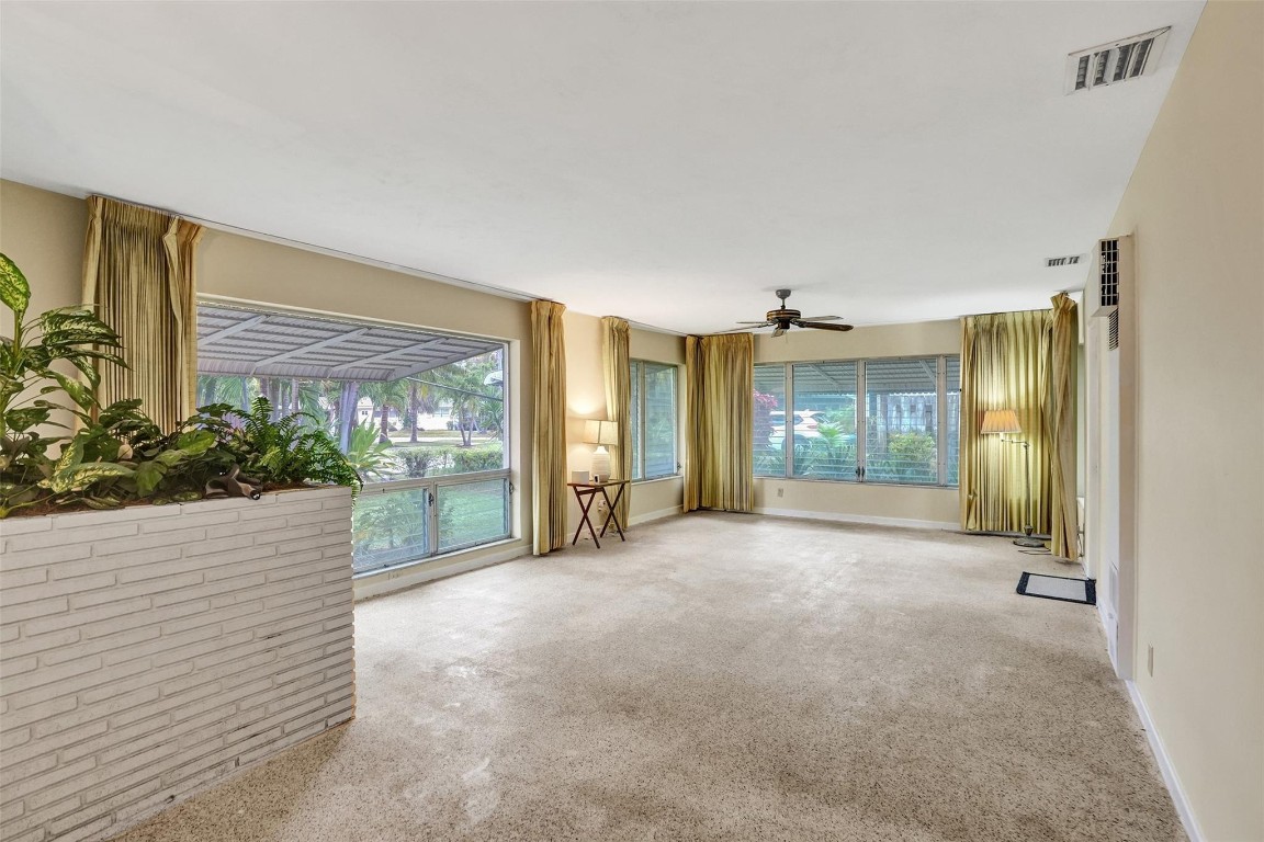 Coral Woods 33-25 B - Residential