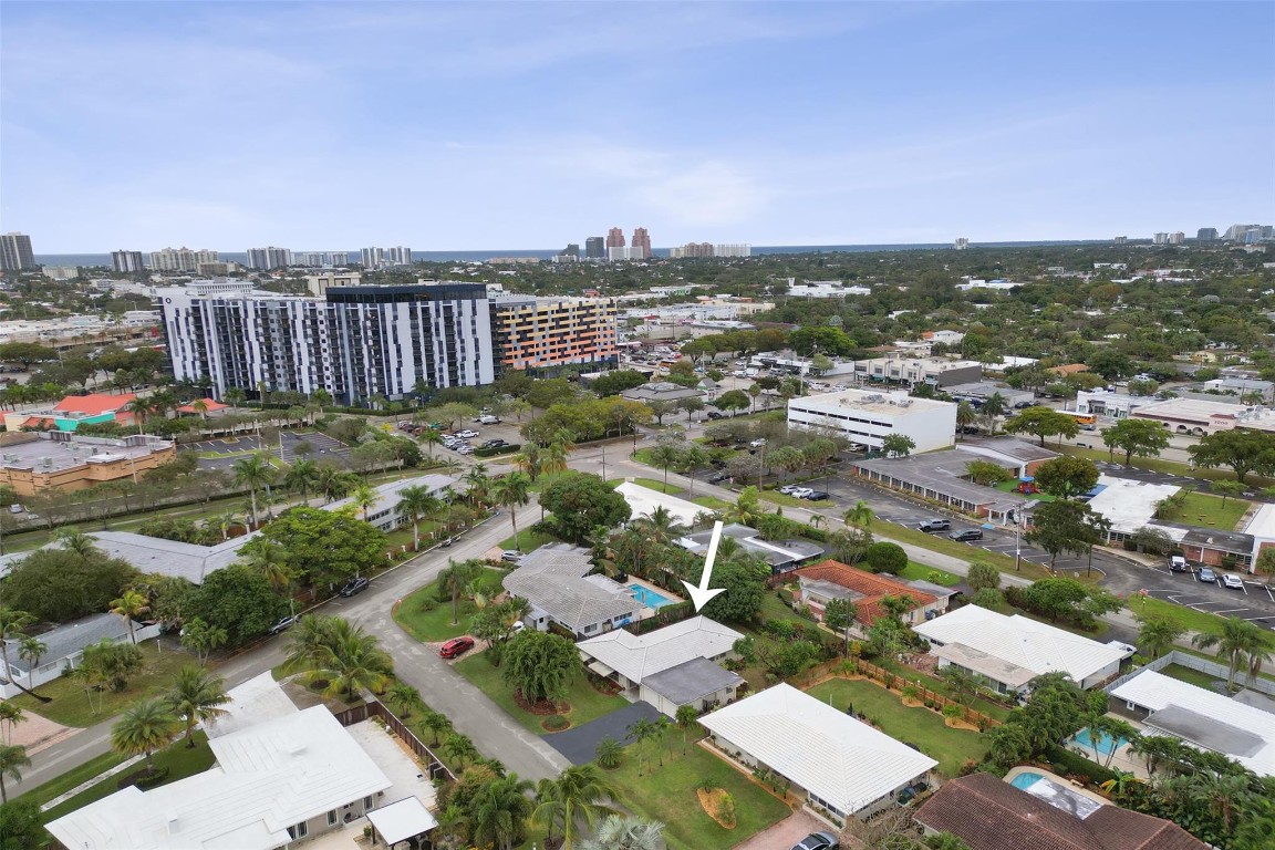 Coral Woods 33-25 B - Residential