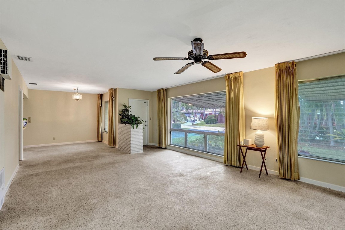 Coral Woods 33-25 B - Residential