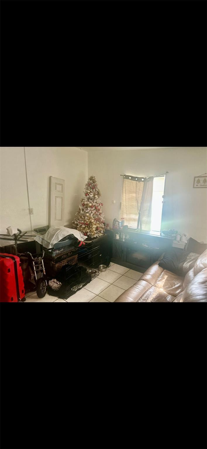 Sanders Park 31-49 B - Residential