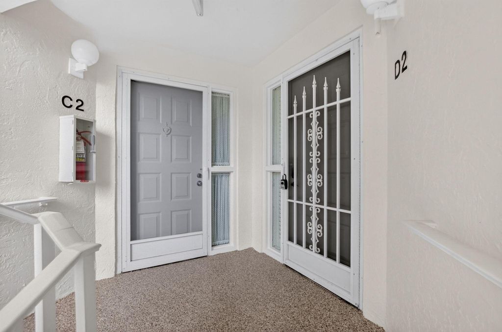 Photo of 104 HALF MOON Circle #D2, Hypoluxo, FL 33462 (MLS # B26053311)