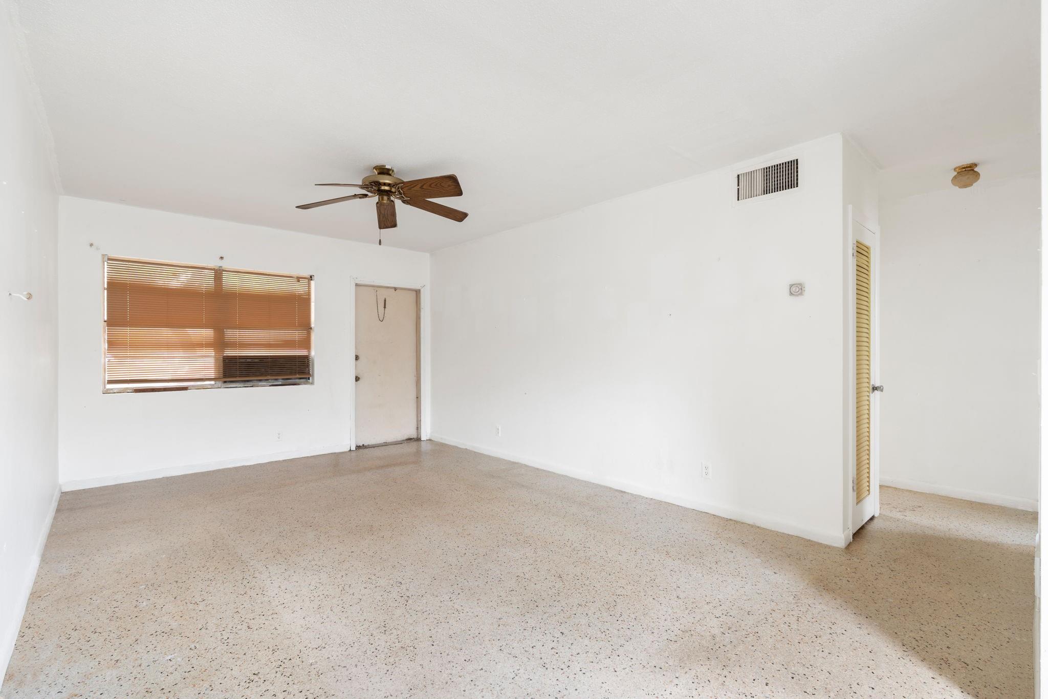 Northeast Heights Condo - Residential