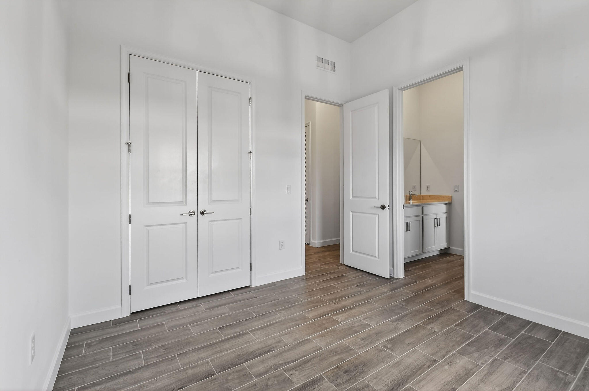 TESORO PLAT NO 20 - Residential