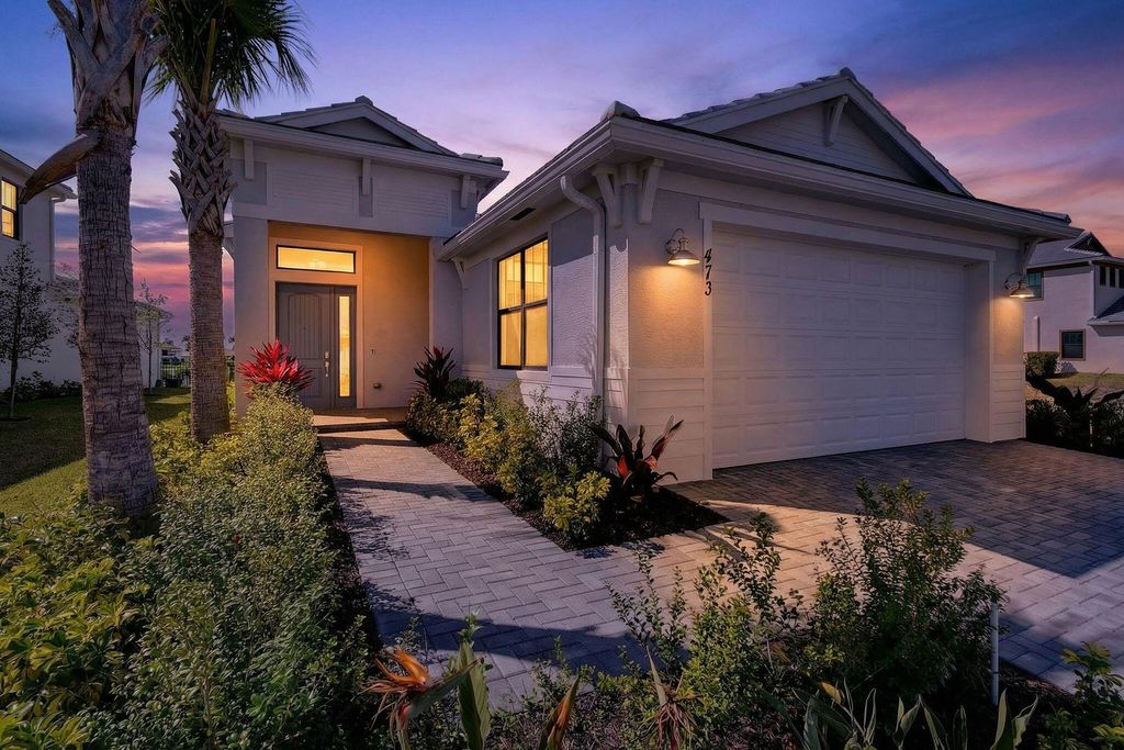 Photo of 473 SE Fascino Circle, Port Saint Lucie, FL 34984 (MLS # R11147807)