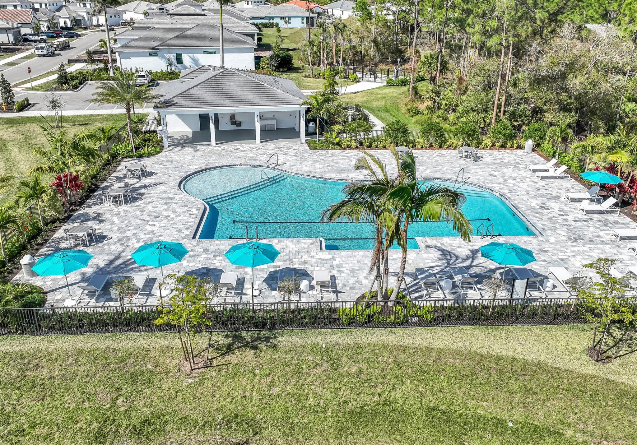 COVE ROYALE PUD PHASE 1 - Residential