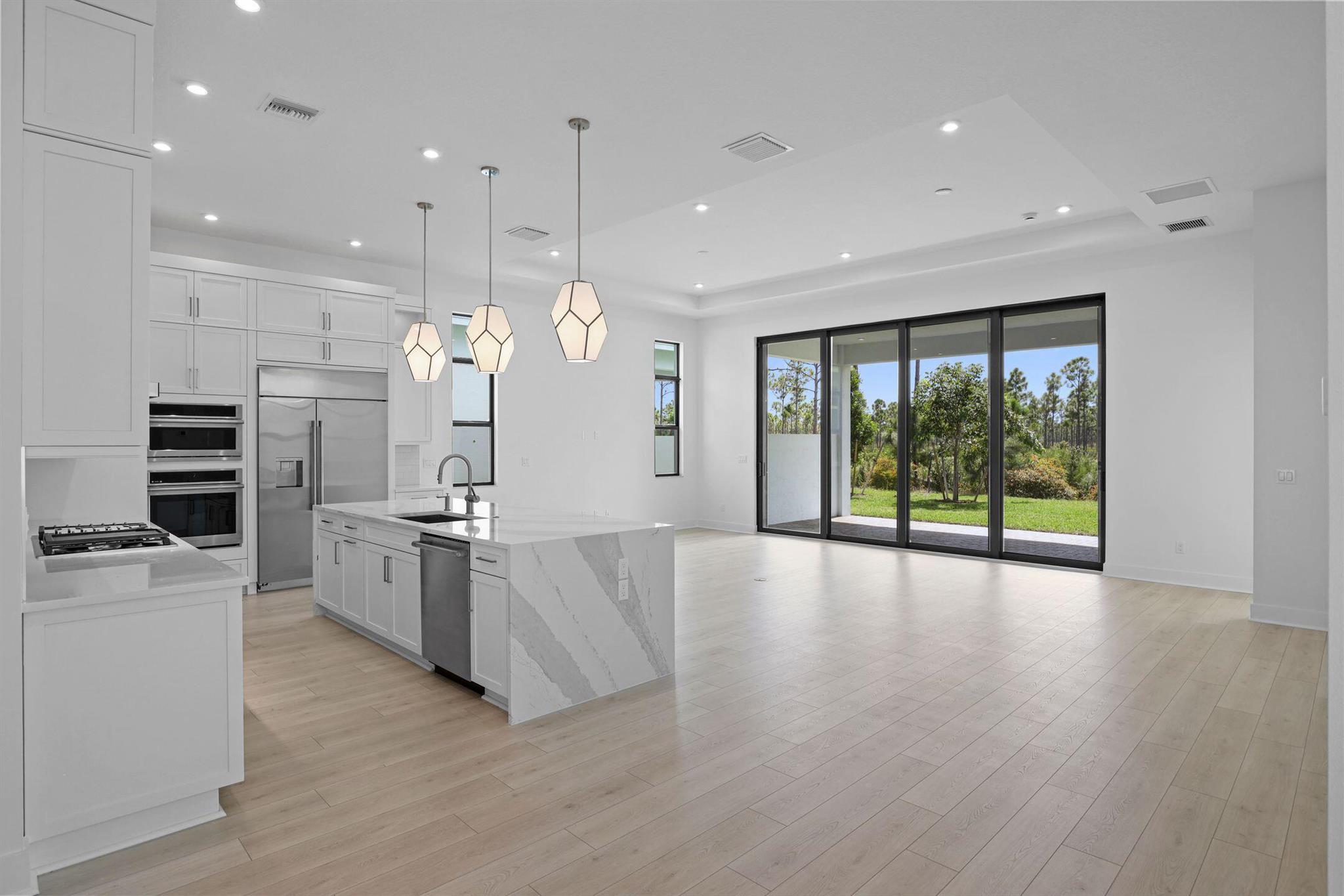 COVE ROYALE PUD PHASE 1 - Residential