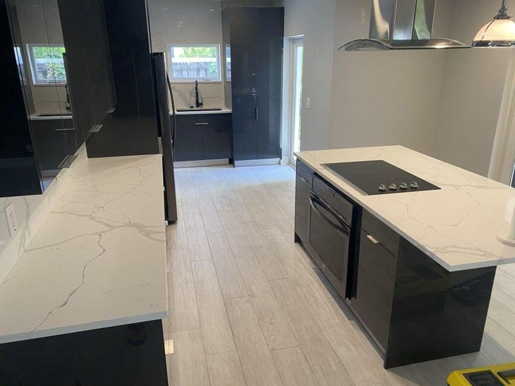 Photo of 418 SW 7th Terrace, Boca Raton, FL 33486 (MLS # R11101814)