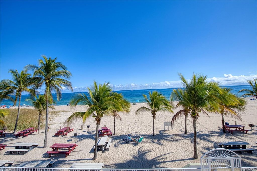 Photo of 111 Briny Avenue #PH-17, Pompano Beach, FL 33062 (MLS # F10545774)