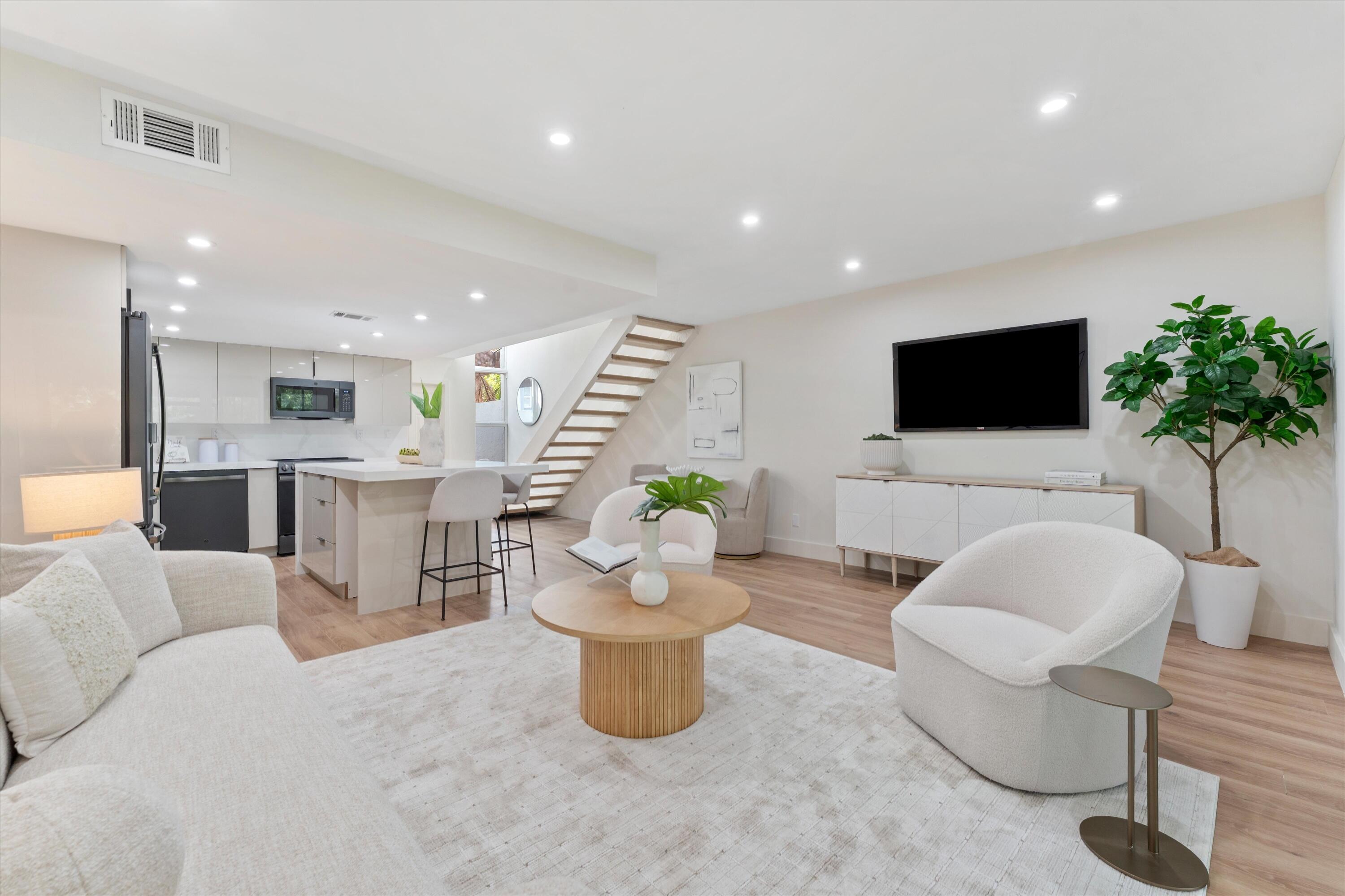 Footbridge Townhouses - Residential