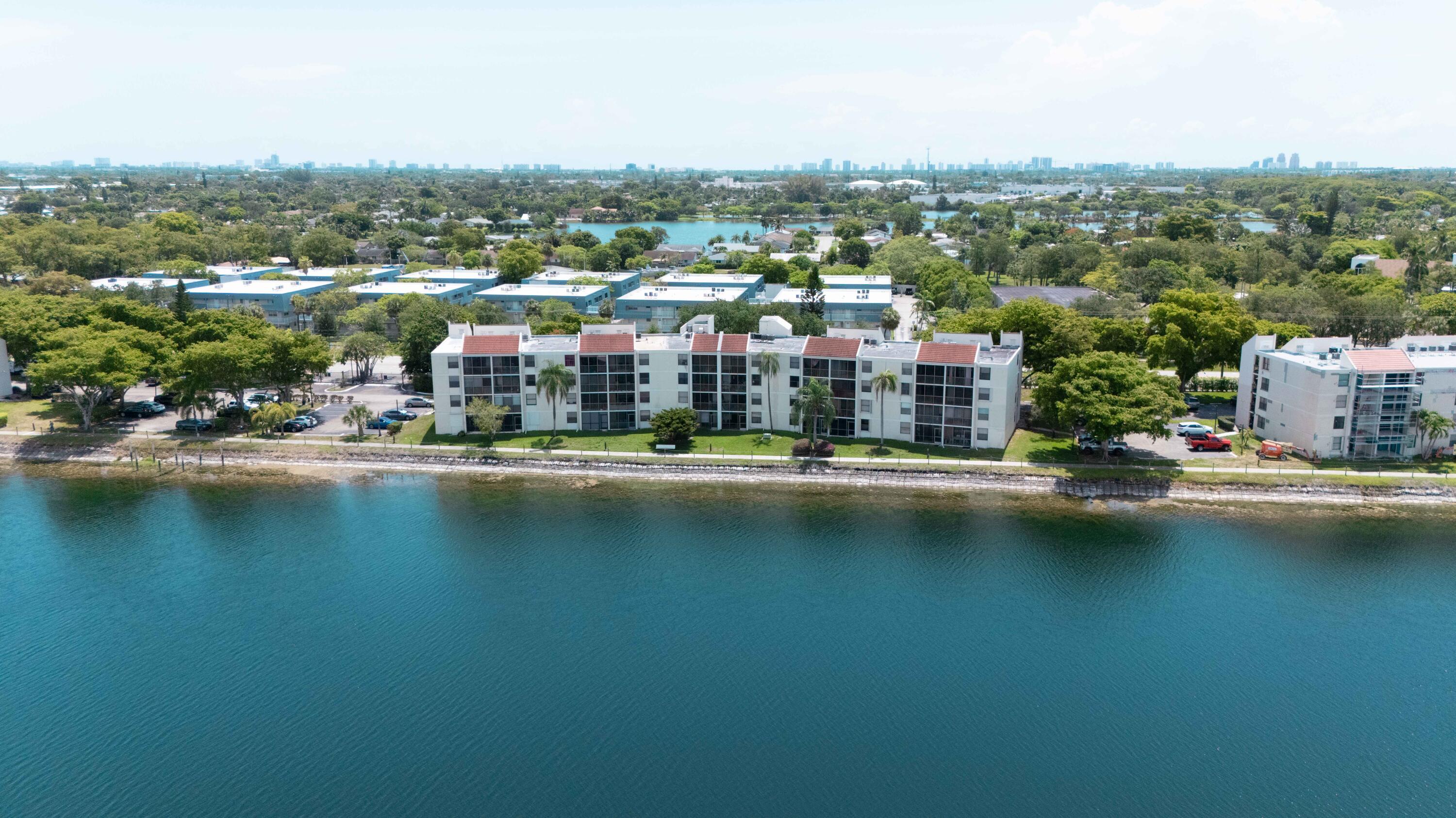 LAKE EMERALD CONDOMINIUM NO ONE - Residential