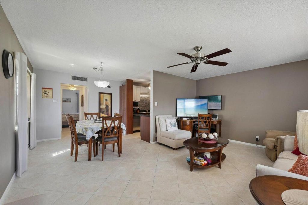 Photo of 41 Easthampton B #41, West Palm Beach, FL 33417 (MLS # R11091595)