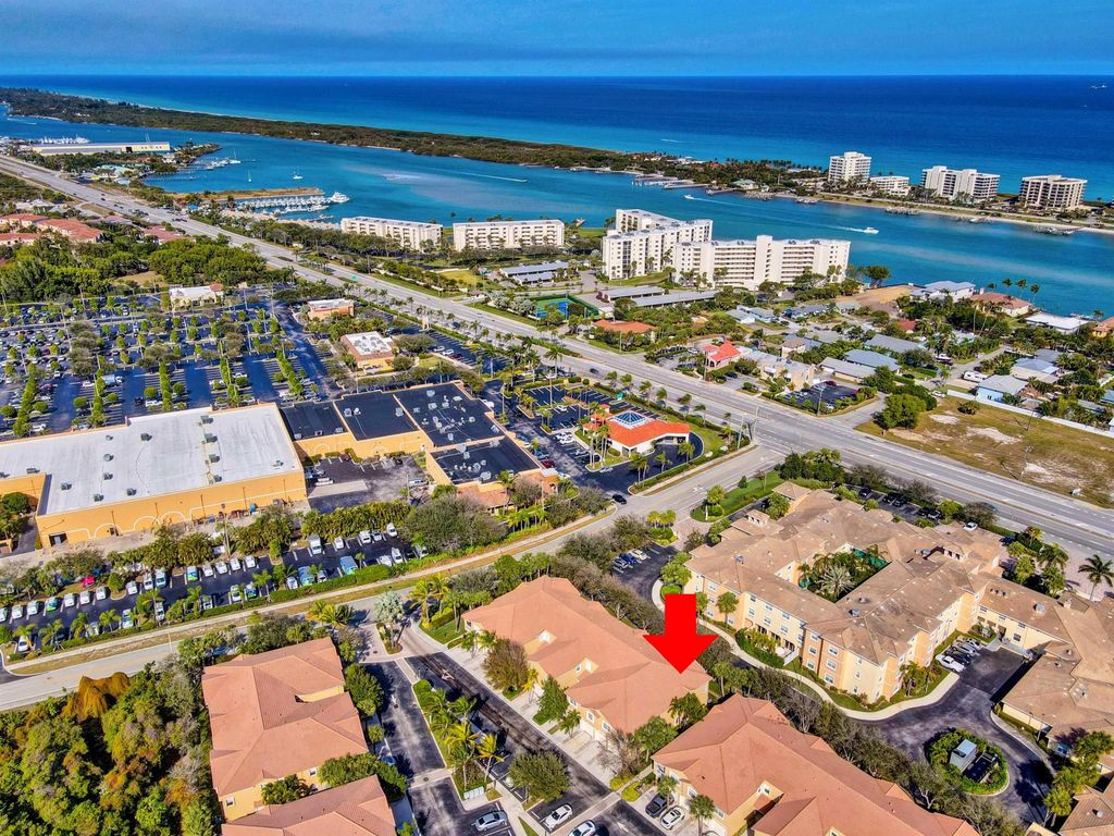 Photo of 162 Village Boulevard #H, Tequesta, FL 33469 (MLS # R10967163)