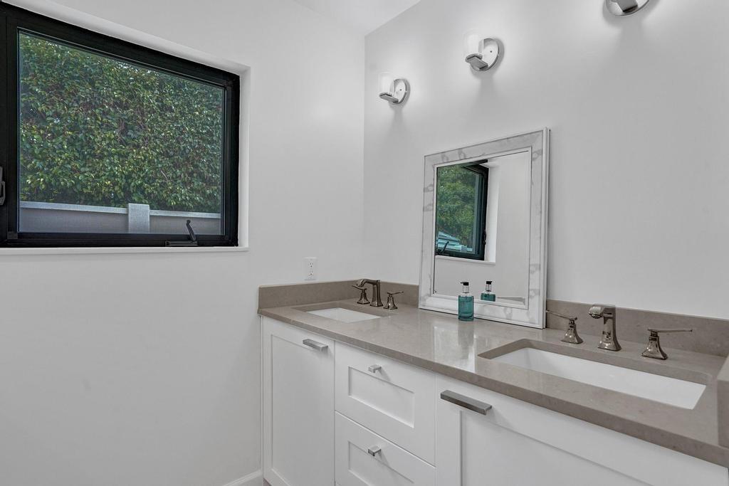 Coral Ridge Country Club - Residential