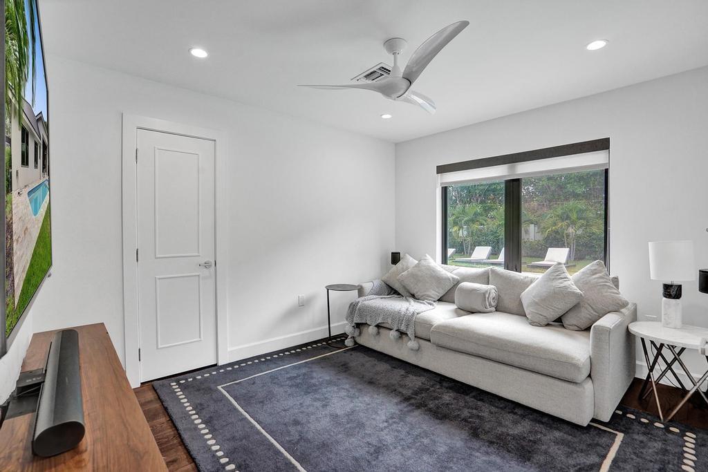 Coral Ridge Country Club - Residential