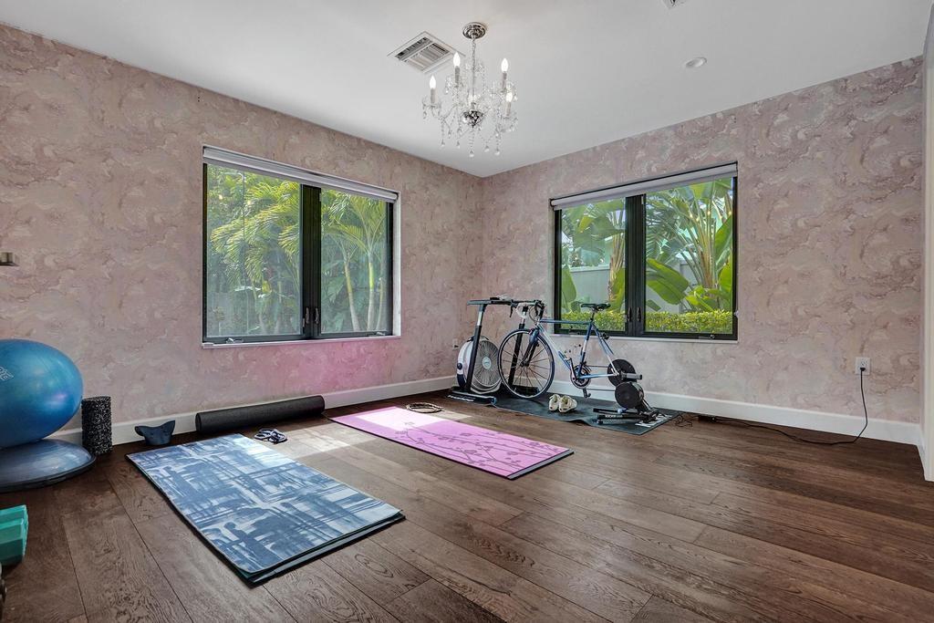 Coral Ridge Country Club - Residential