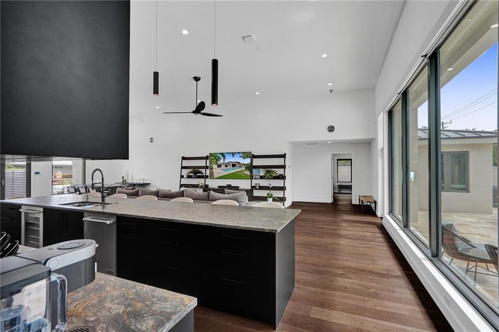 Coral Ridge Country Club - Residential