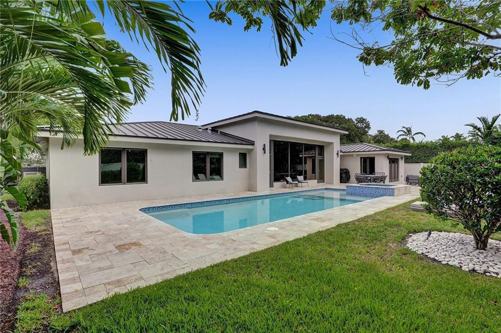 Coral Ridge Country Club - Residential