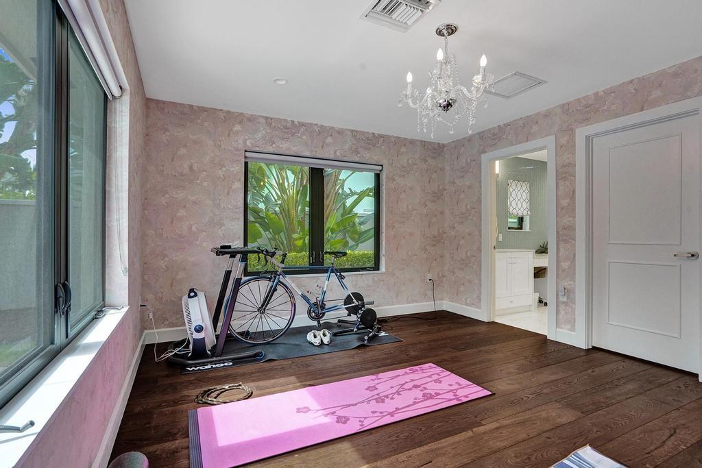 Coral Ridge Country Club - Residential