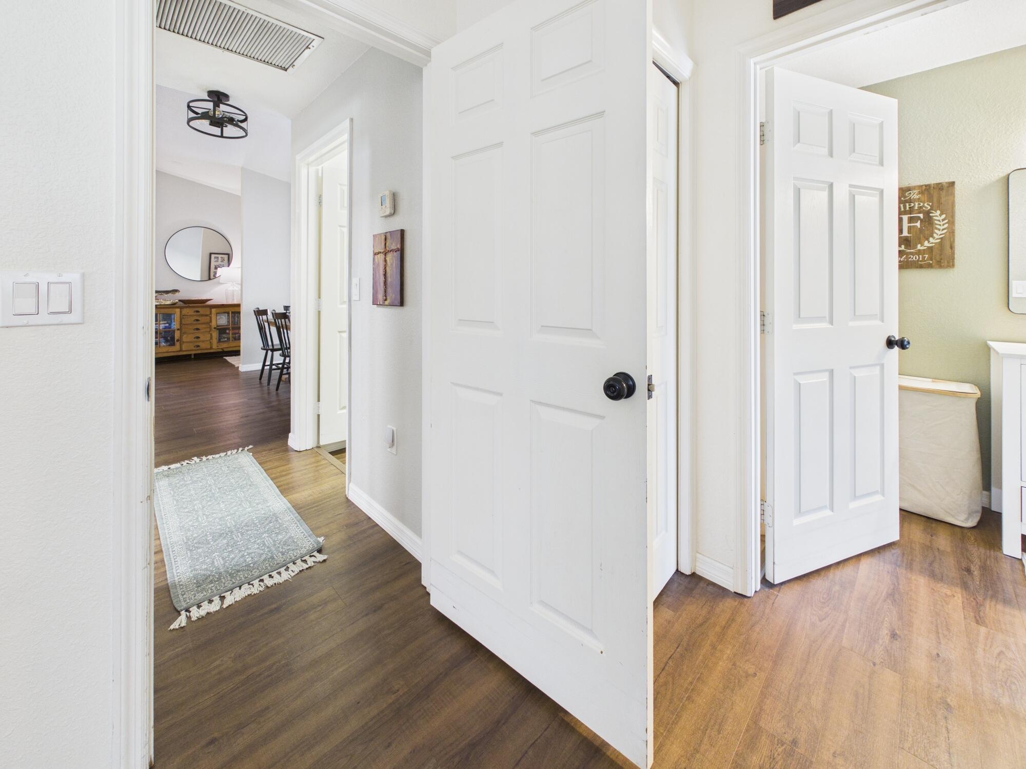NORTH LAKE COUNTRY ESTATES - Residential