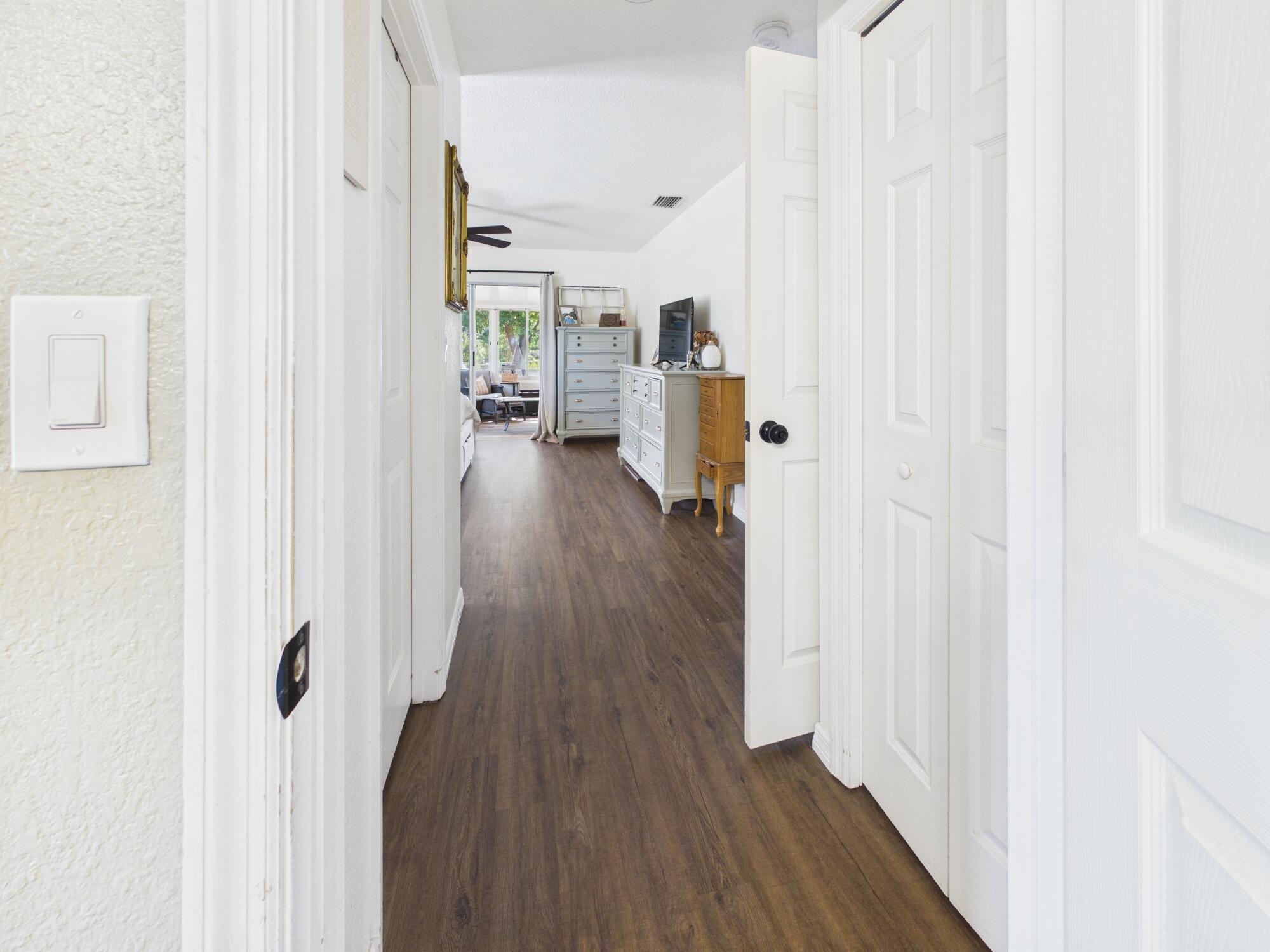 NORTH LAKE COUNTRY ESTATES - Residential