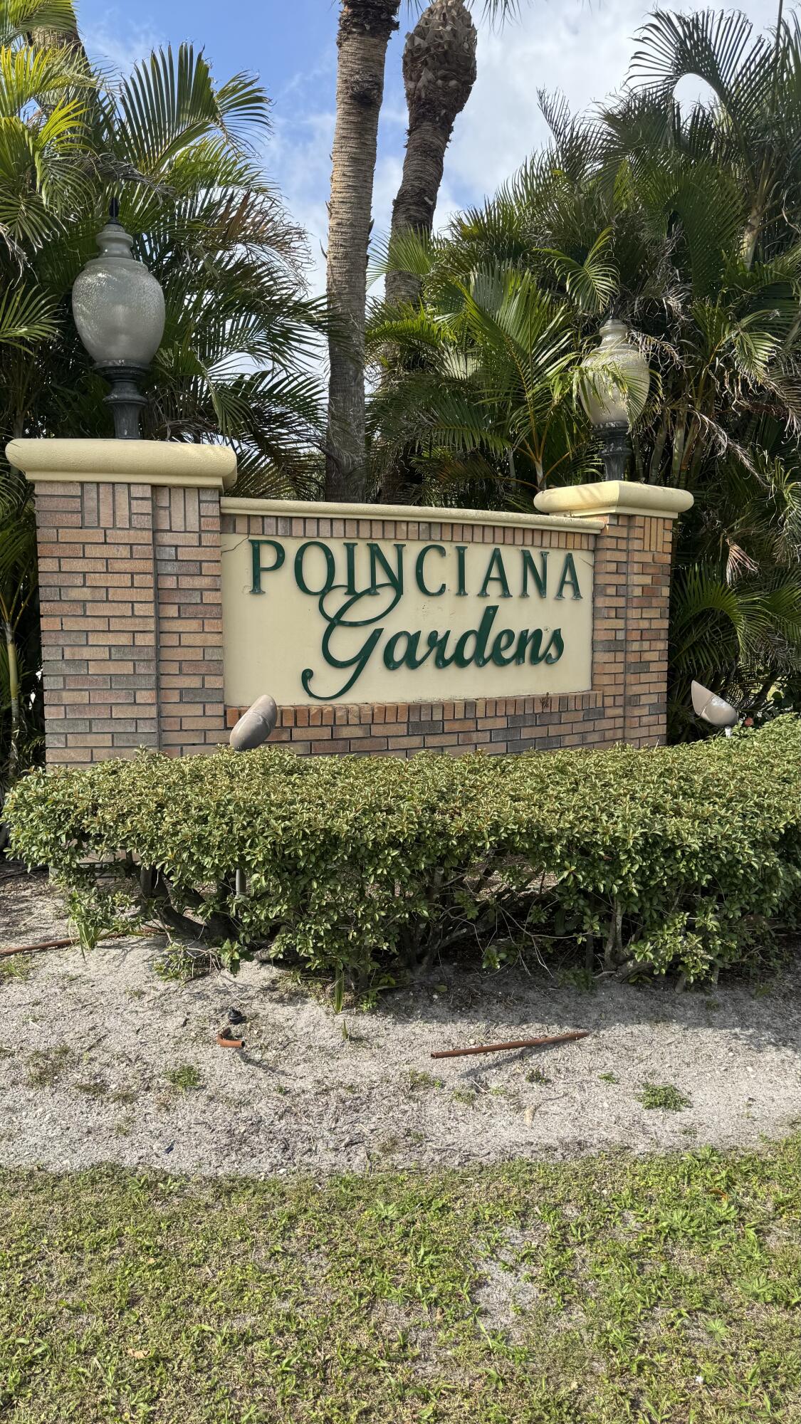 POINCIANA GARDENS - Land
