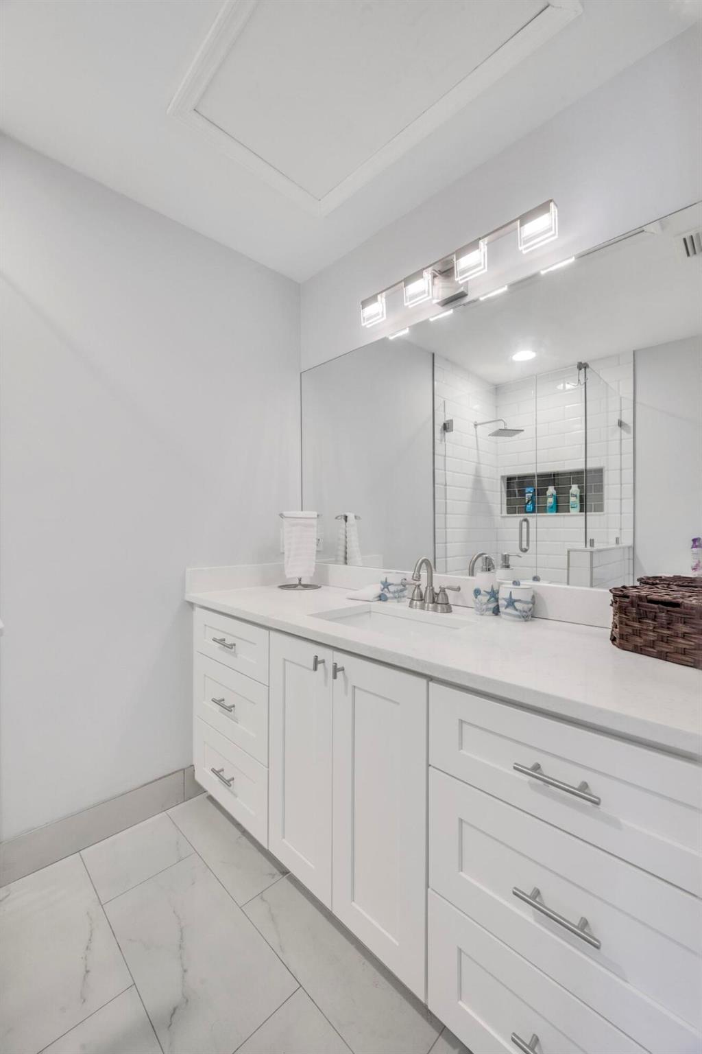 CAMELOT GARDENS - Residential