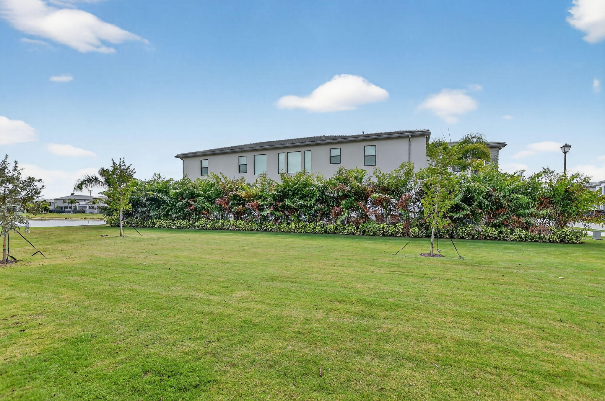 Lotus Edge - Residential