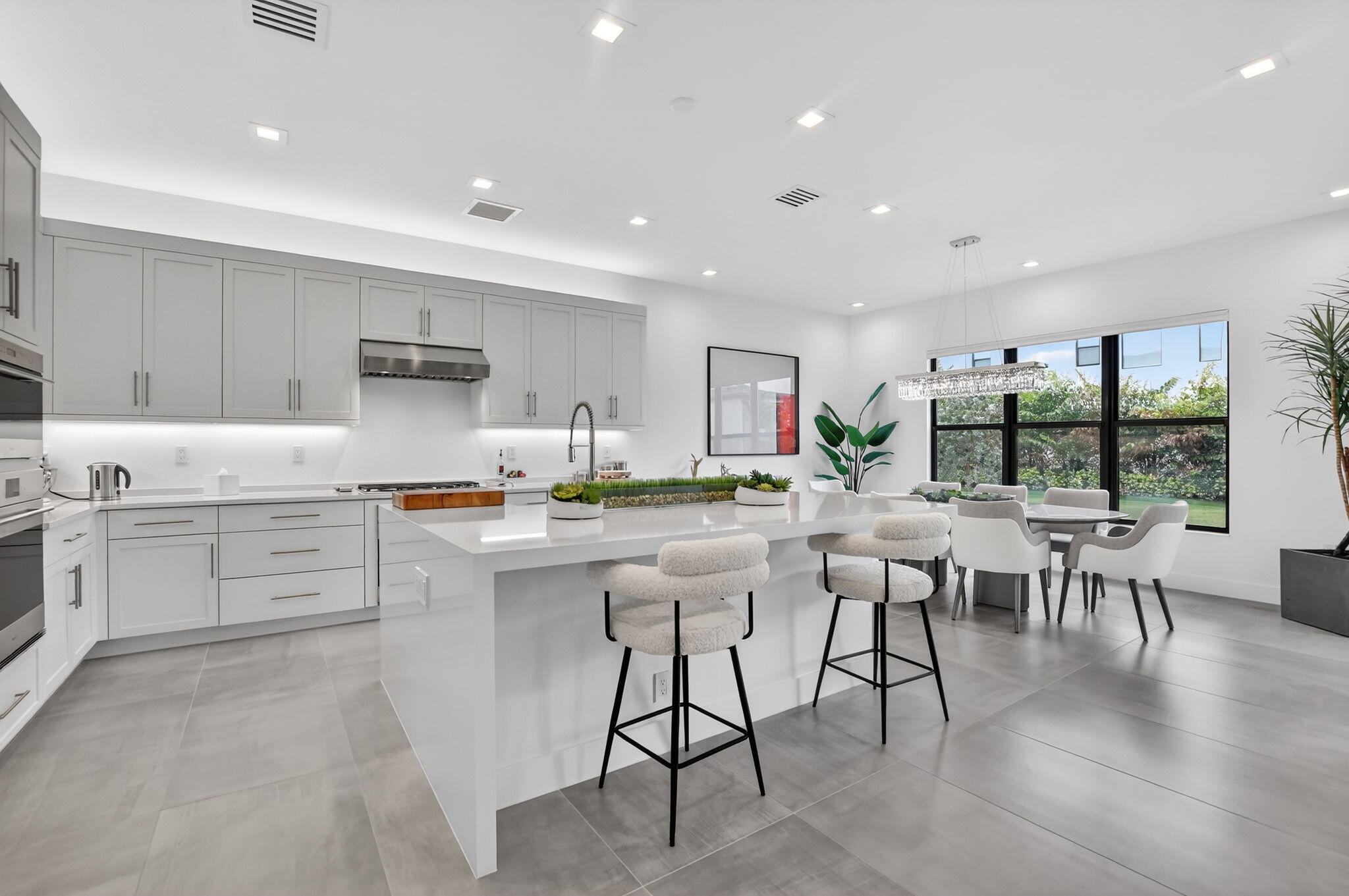 Lotus Edge - Residential