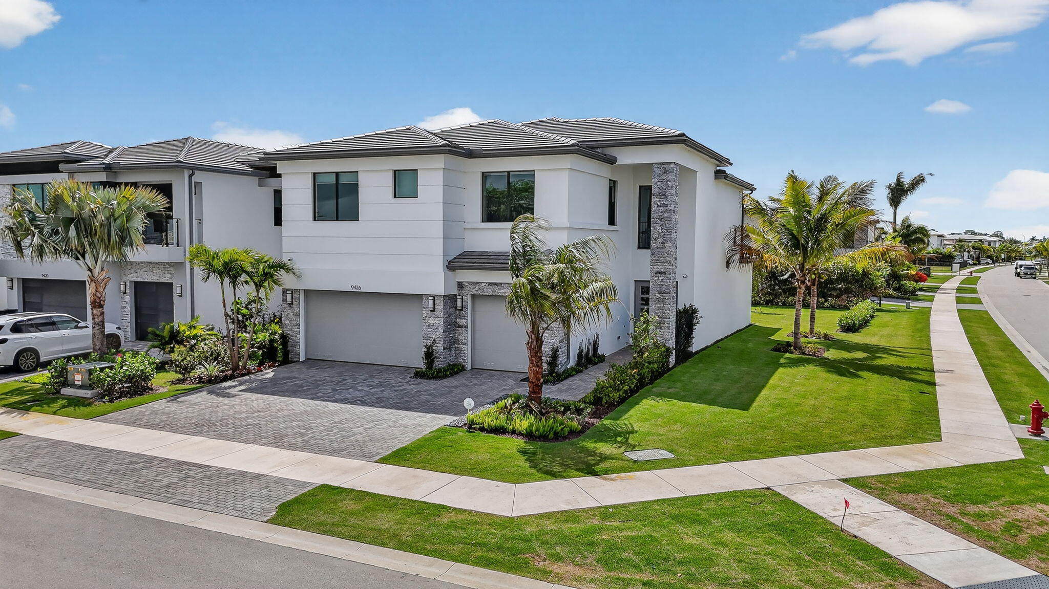 Lotus Edge - Residential