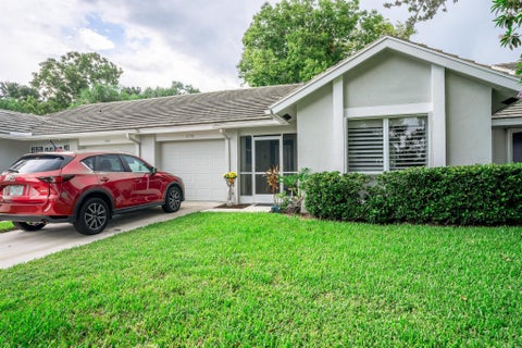 Featured picture for the property R10924304