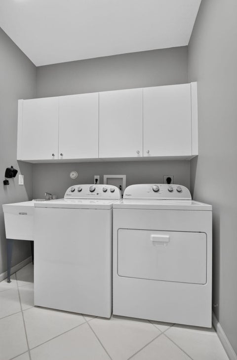 Tiny photo for 15562 Fiorenza Circle, Delray Beach, FL 33446 (MLS # B26042505)