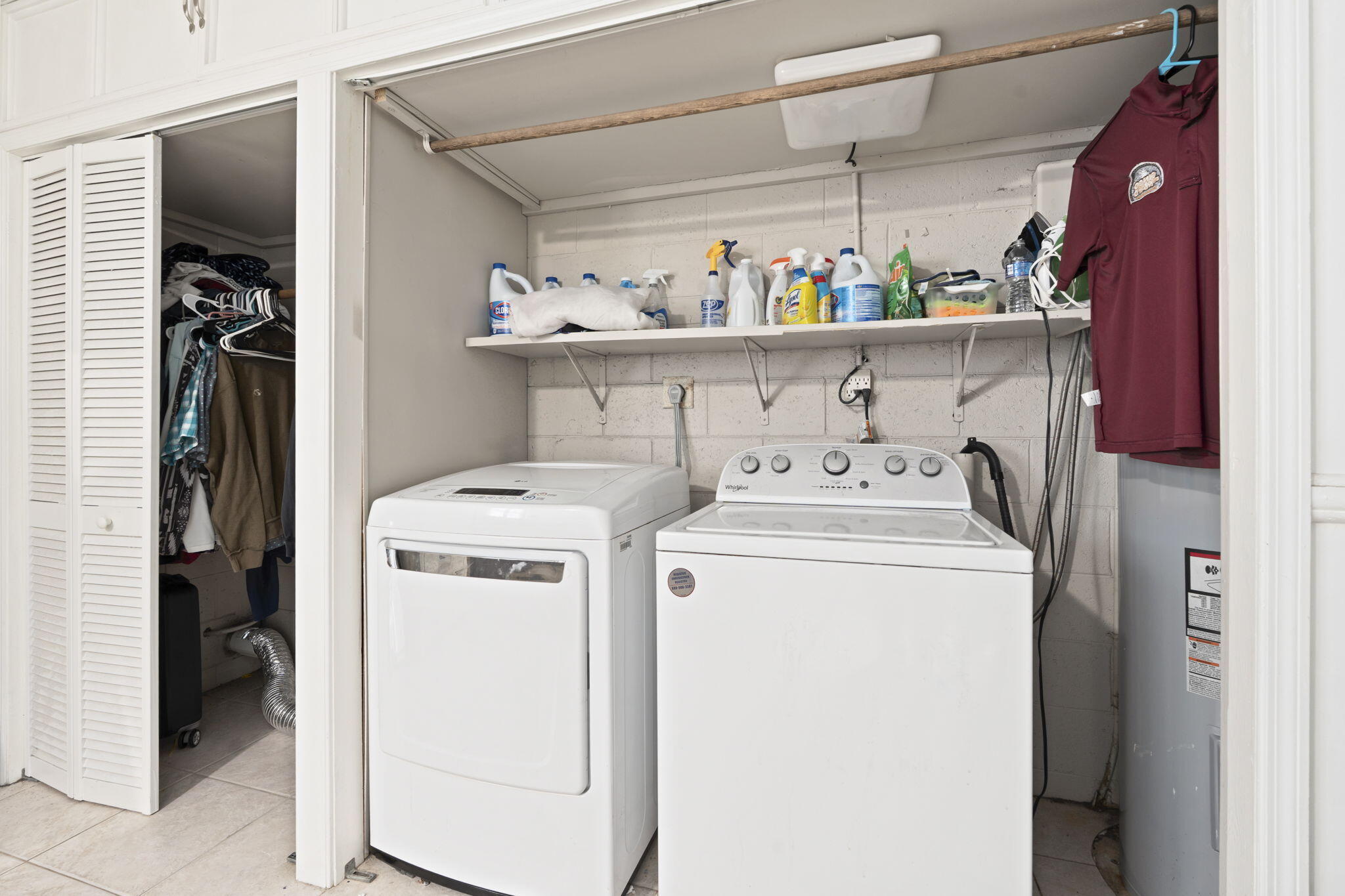 LEILANI HEIGHTS - Residential