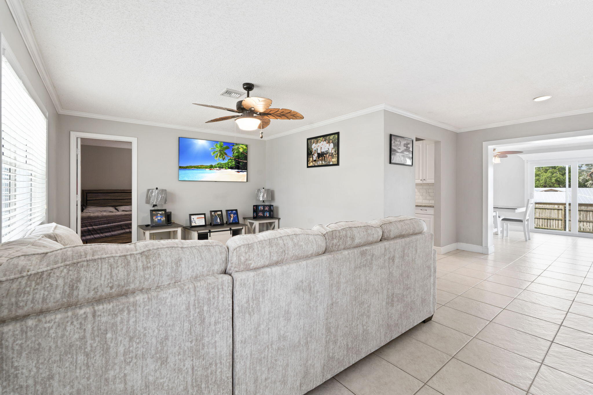 LEILANI HEIGHTS - Residential