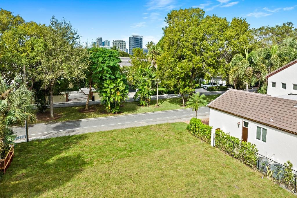 Rio Vista Isles - Land