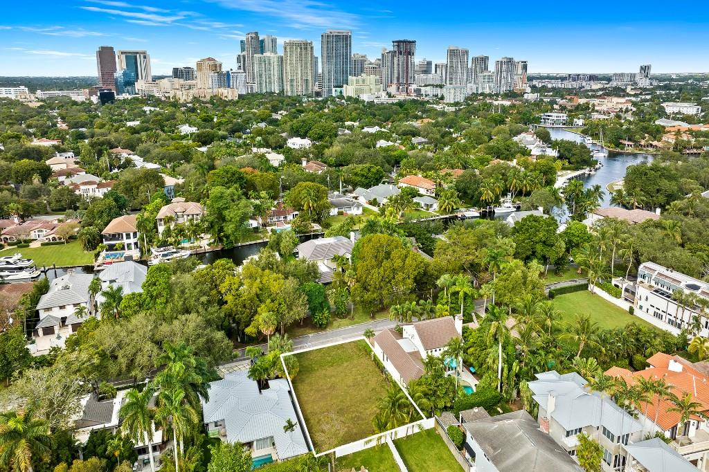 Rio Vista Isles - Land