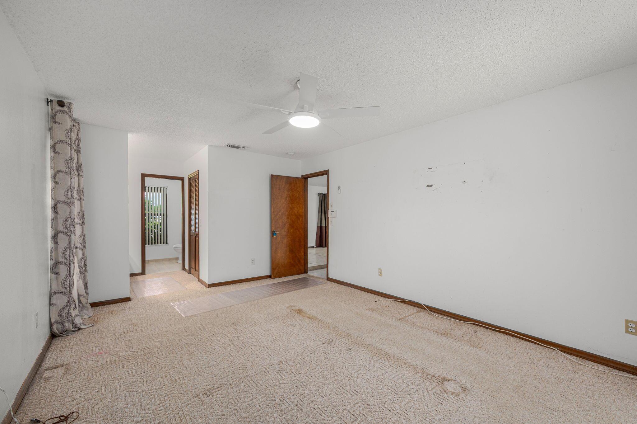 PORT ST LUCIE SECTION 24 - Residential