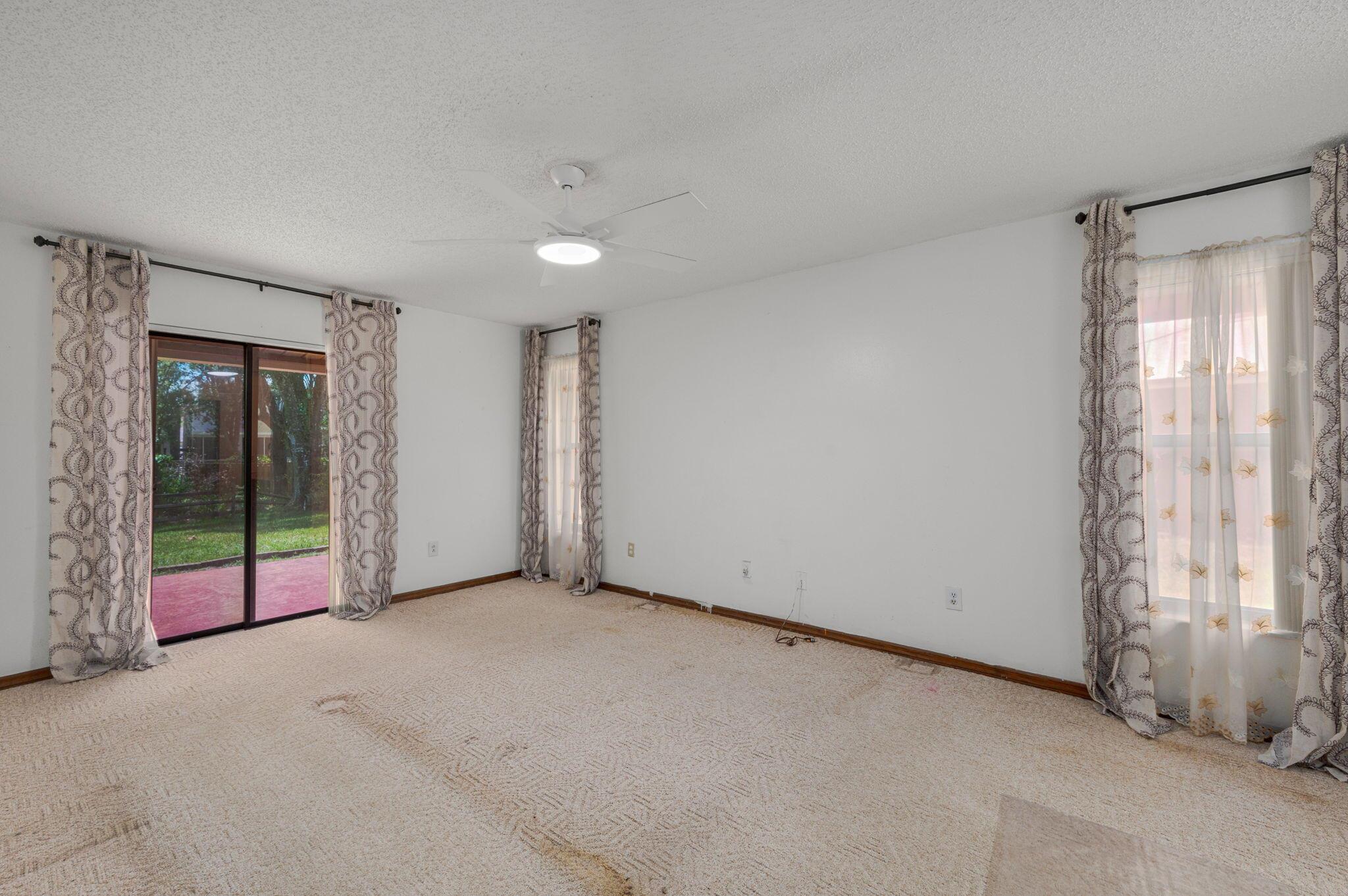 PORT ST LUCIE SECTION 24 - Residential