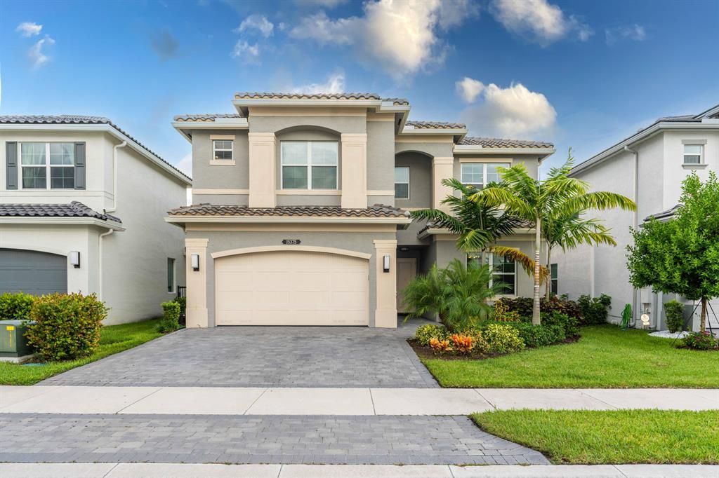 Photo of 15375 Blue River Road, Delray Beach, FL 33446 (MLS # R10747858)