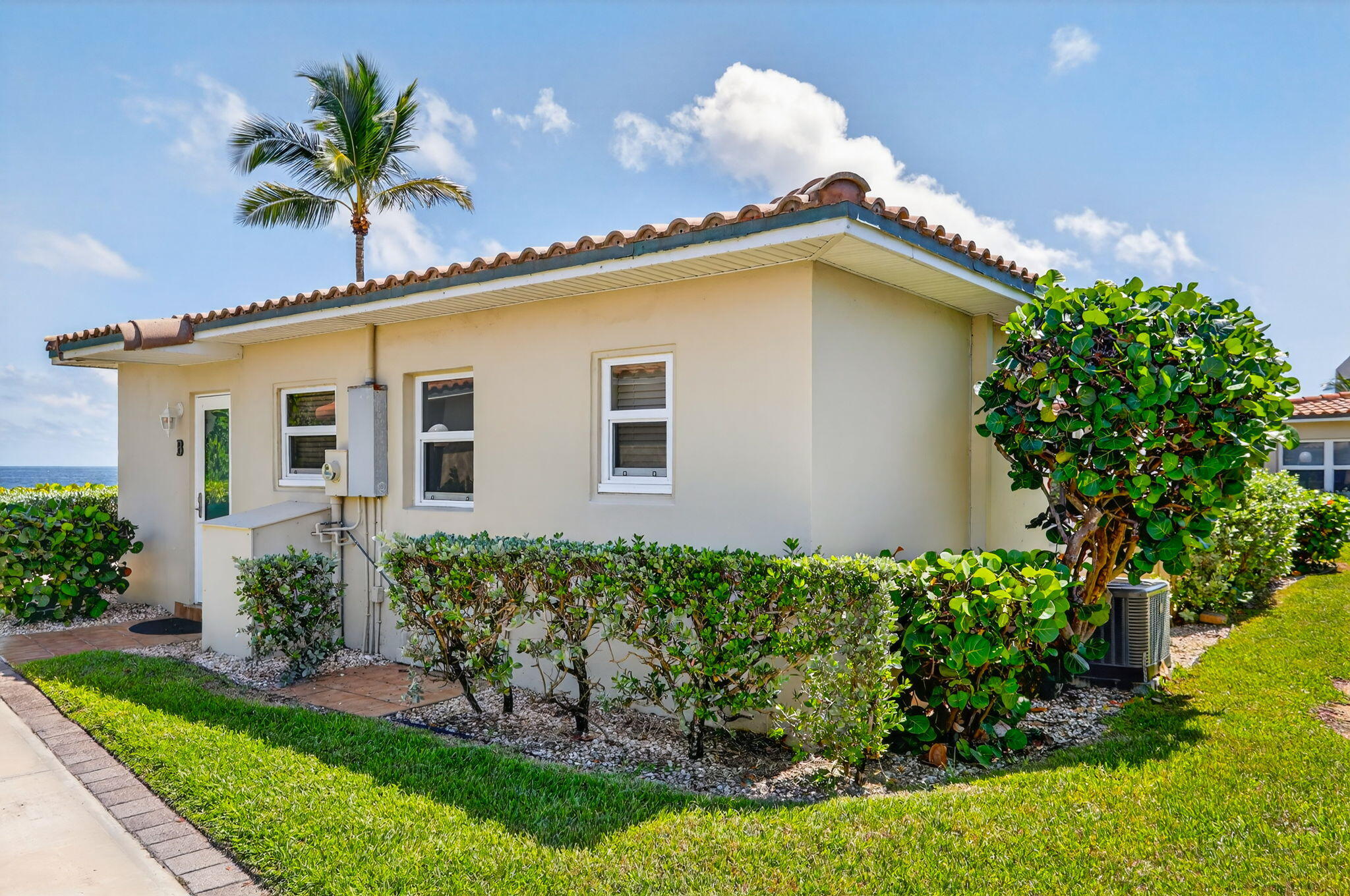 ROYAL FLAMINGO VILLAS - Residential