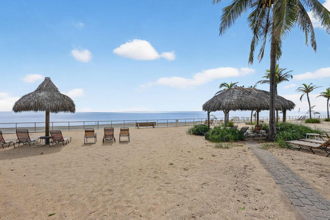 ROYAL FLAMINGO VILLAS - Residential